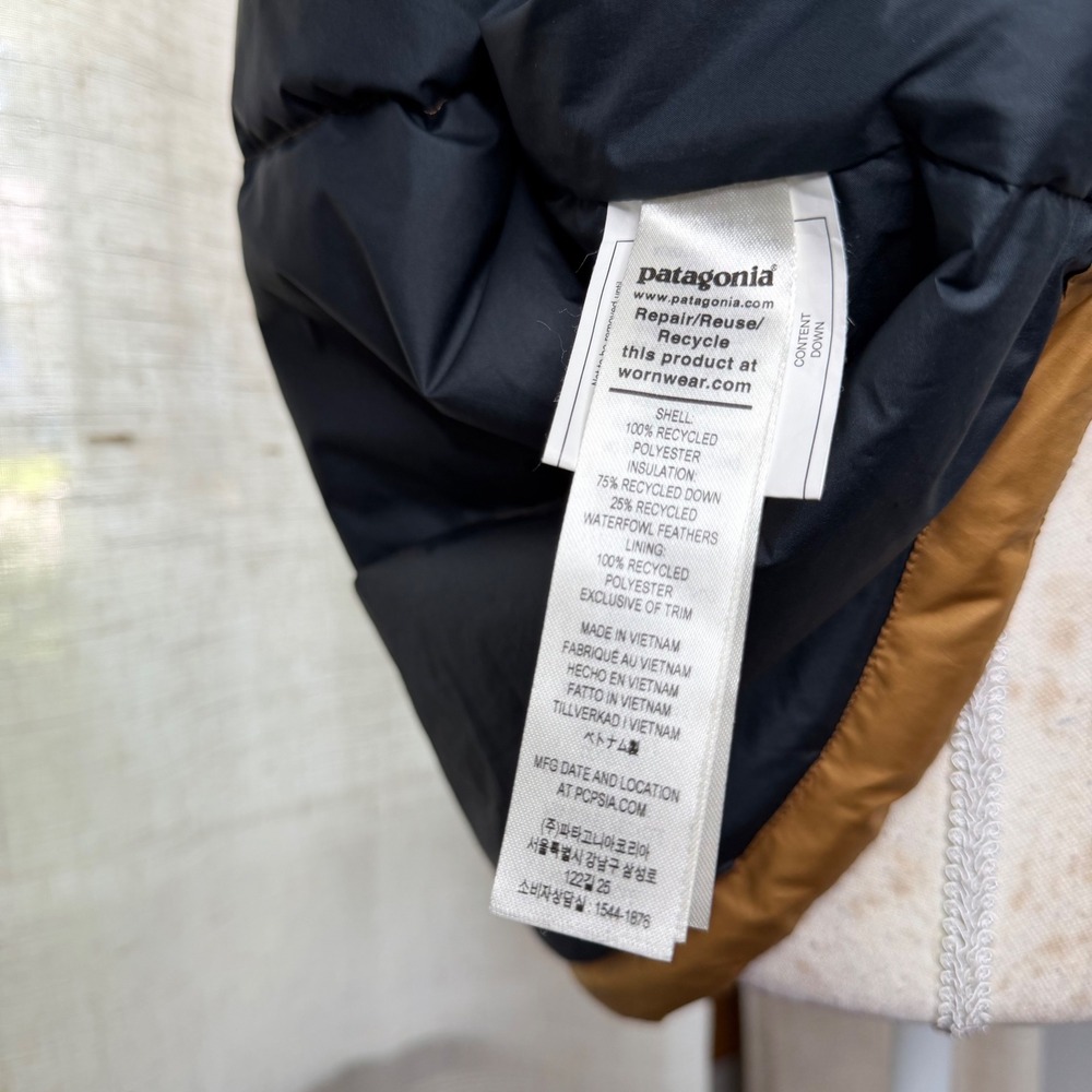 Patagonia Bivy Hooded Vest 600 Fill Down Colorblock Pitch Blue Women's Medium - Picture 10 of 11